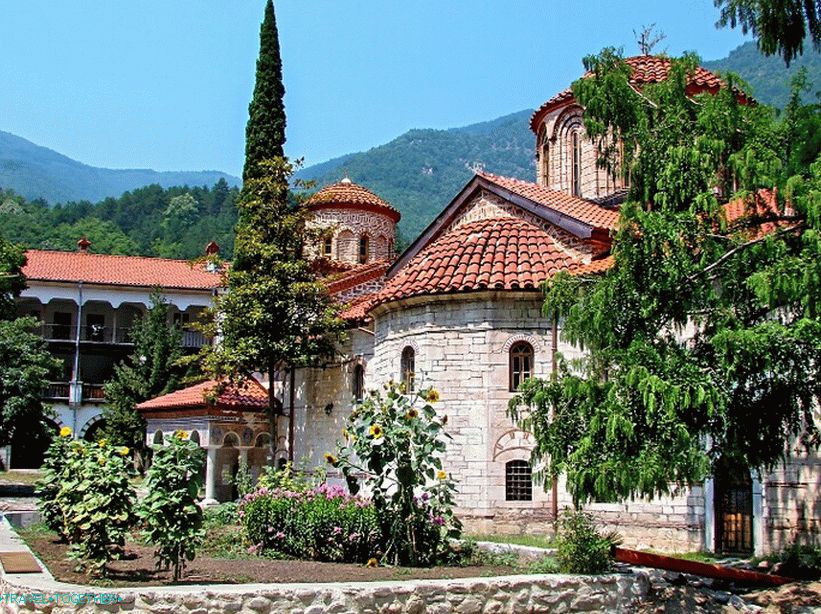 „Monaster
